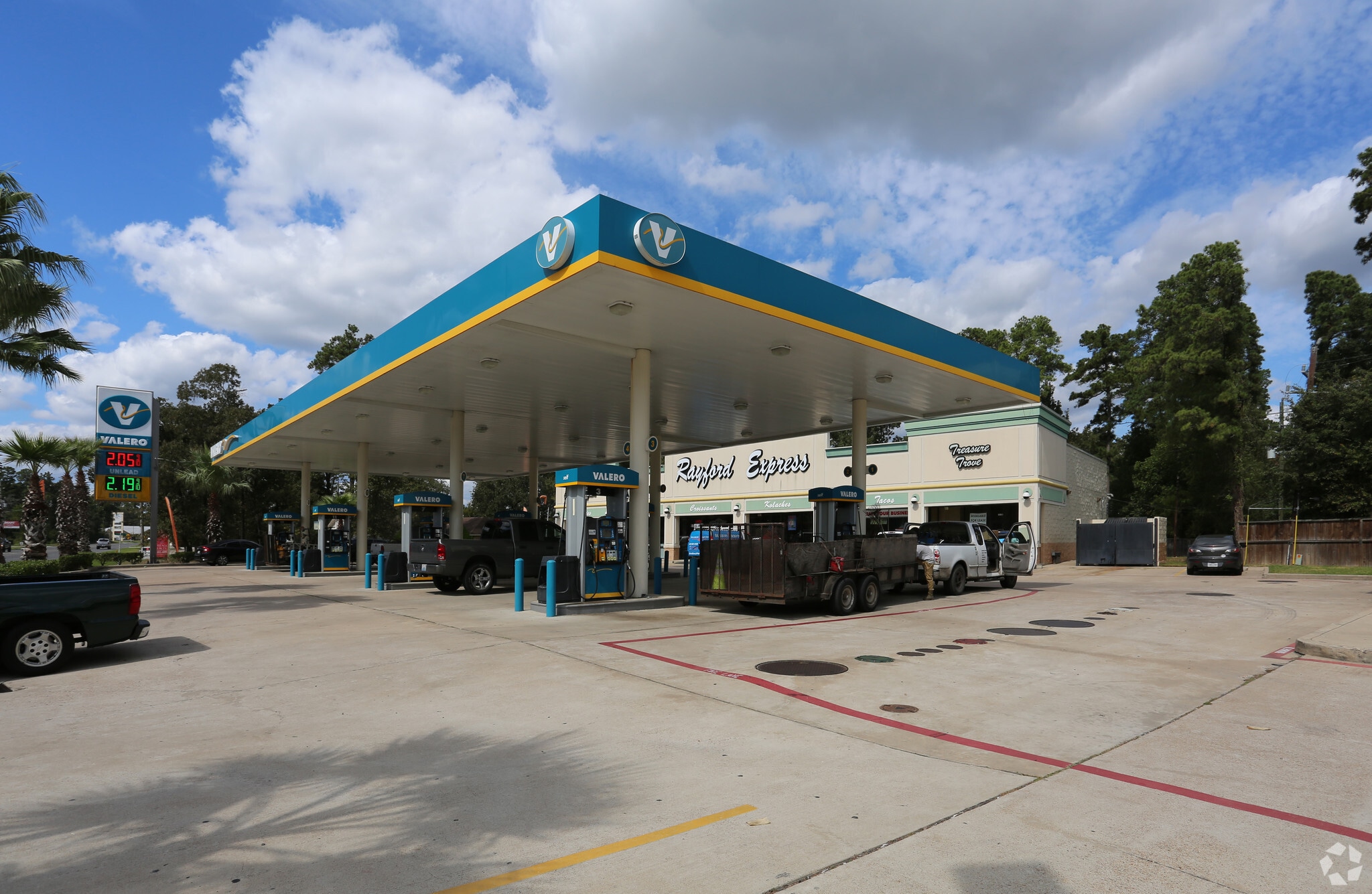 1511 Rayford Rd, Spring, TX for lease Primary Photo- Image 1 of 9