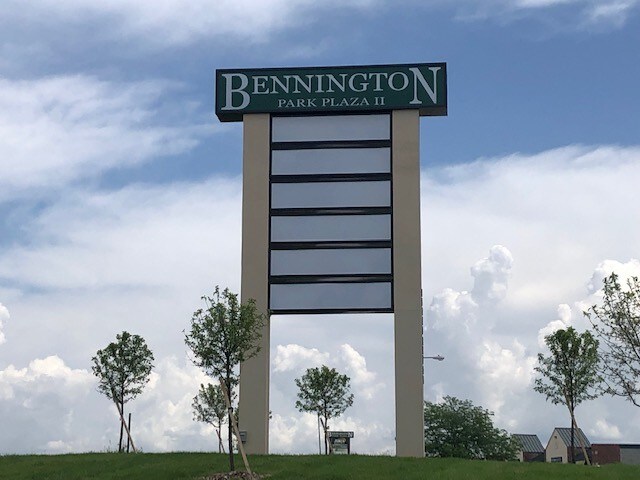 16049 State Highway 36, Bennington, NE à louer - Photo du bâtiment - Image 3 de 4