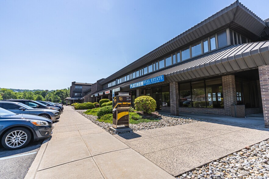 1003-1031 McBride Ave, Woodland Park, NJ à vendre - Photo du bâtiment - Image 3 de 33