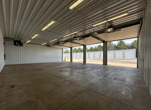 780 S Chicago St, Geneseo, IL for lease Building Photo- Image 2 of 10