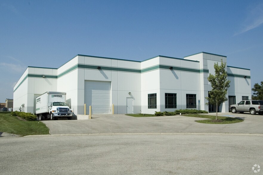 23810 W Industrial Dr N, Plainfield, IL à louer - Photo du bâtiment - Image 3 de 9