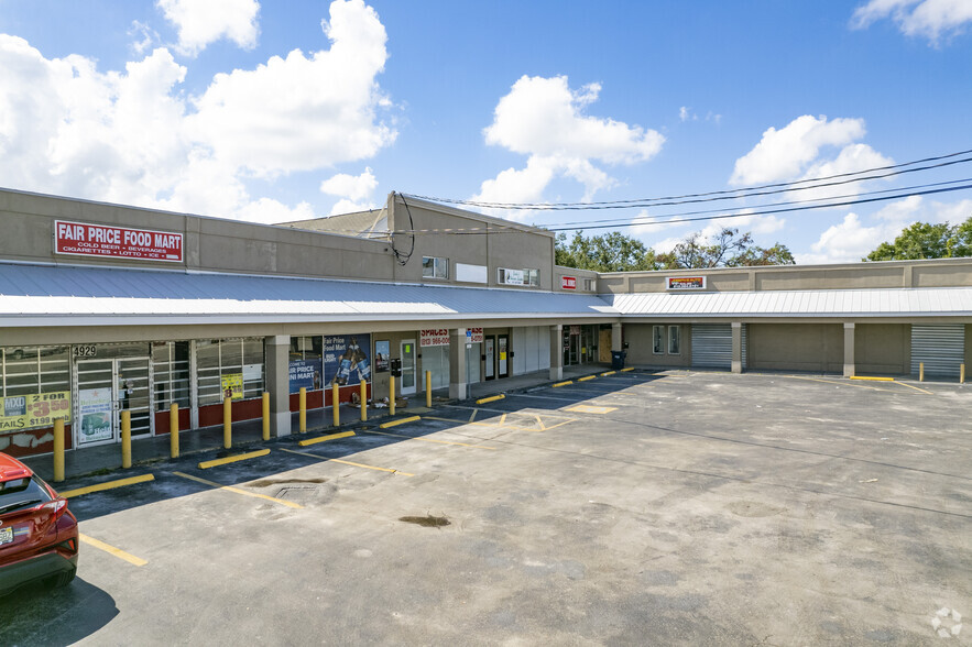 4911-4935 E Broadway Ave, Tampa, FL for sale - Primary Photo - Image 1 of 8