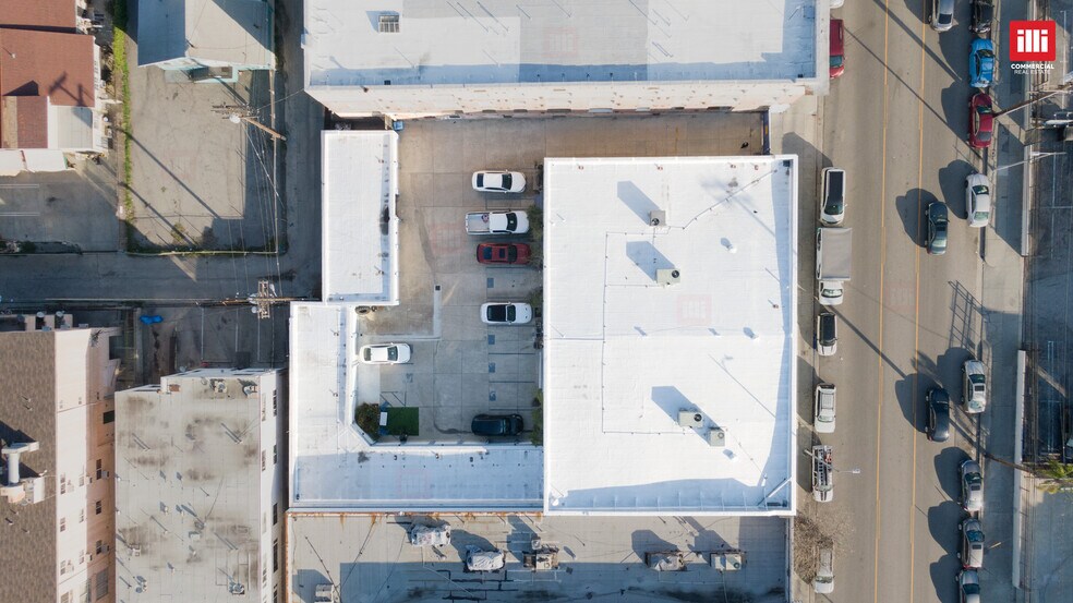 2419-2421 James M Wood Blvd, Los Angeles, CA à louer - Photo du bâtiment - Image 3 de 7