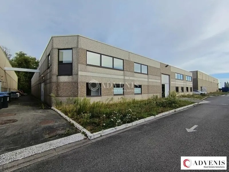 Industrial in Saint-André-lez-Lille for lease Building Photo- Image 1 of 6