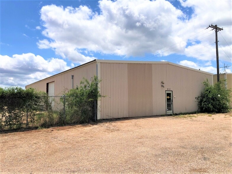 815 Warehouse Rd, San Angelo, TX for sale - Building Photo - Image 3 of 11