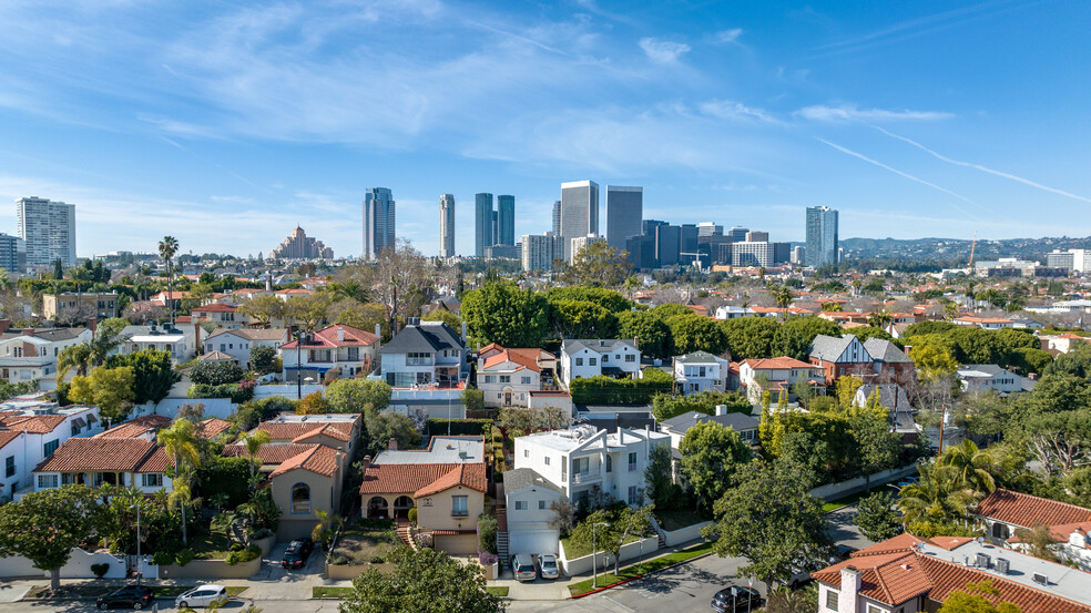 501 S Beverly Dr, Beverly Hills, CA à vendre - Photo du bâtiment - Image 1 de 1