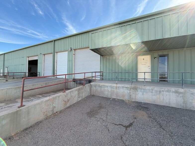 100 E 9th St, Douglas, AZ for lease - Building Photo - Image 1 of 33