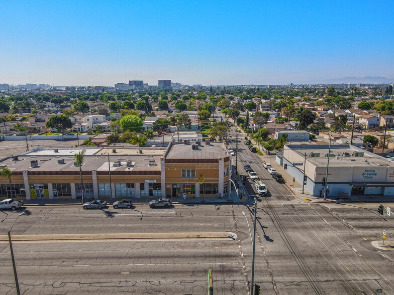 1101-1125 S La Brea Ave, Inglewood, CA for lease - Aerial - Image 2 of 42