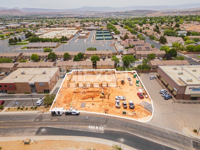 Approx E 850 N st, St George, UT à louer - Photo du bâtiment - Image 2 de 6