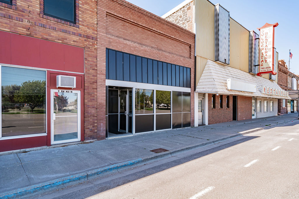 27 NW Main St, Blackfoot, ID for sale Building Photo- Image 1 of 32