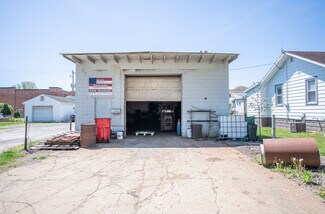 Plus de détails pour 1128 N Main St, Uhrichsville, OH - Industriel à vendre
