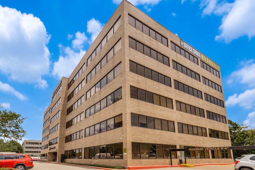720 N Post Oak Rd, Houston, TX à louer - Photo du bâtiment - Image 2 de 8