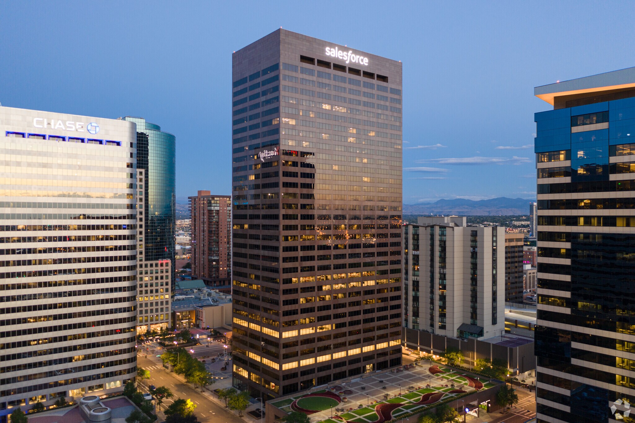 1225 17th St, Denver, CO à louer Photo du bâtiment- Image 1 de 5