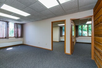 200 Southwind Pl, Manhattan, KS for lease Interior Photo- Image 2 of 6