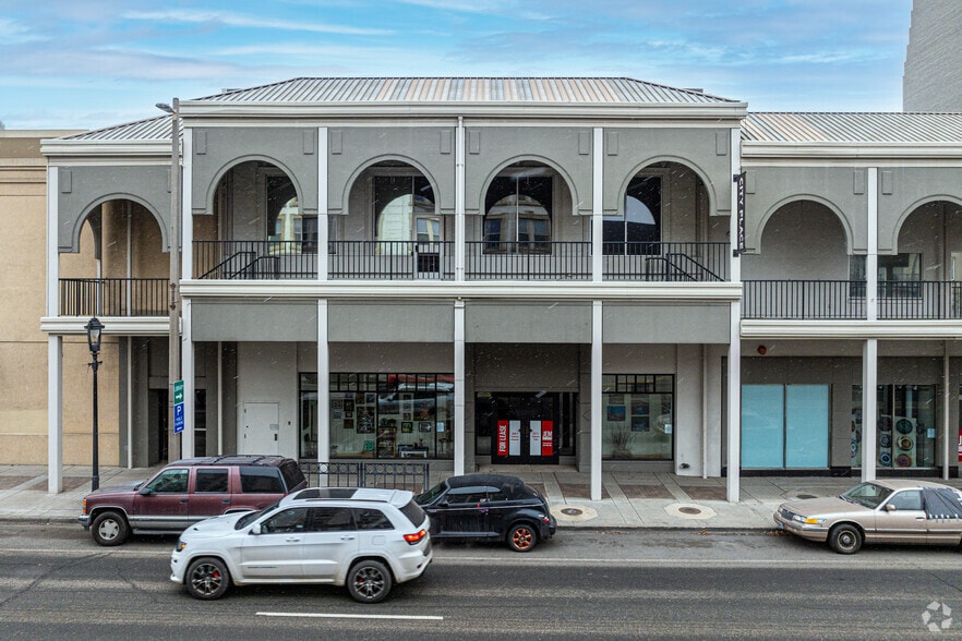 309 E Yakima Ave, Yakima, WA à louer - Photo du bâtiment - Image 2 de 7