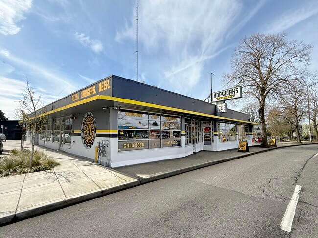Plus de détails pour 2944 SE Powell Blvd, Portland, OR - Bureau/Commerce de détail à louer