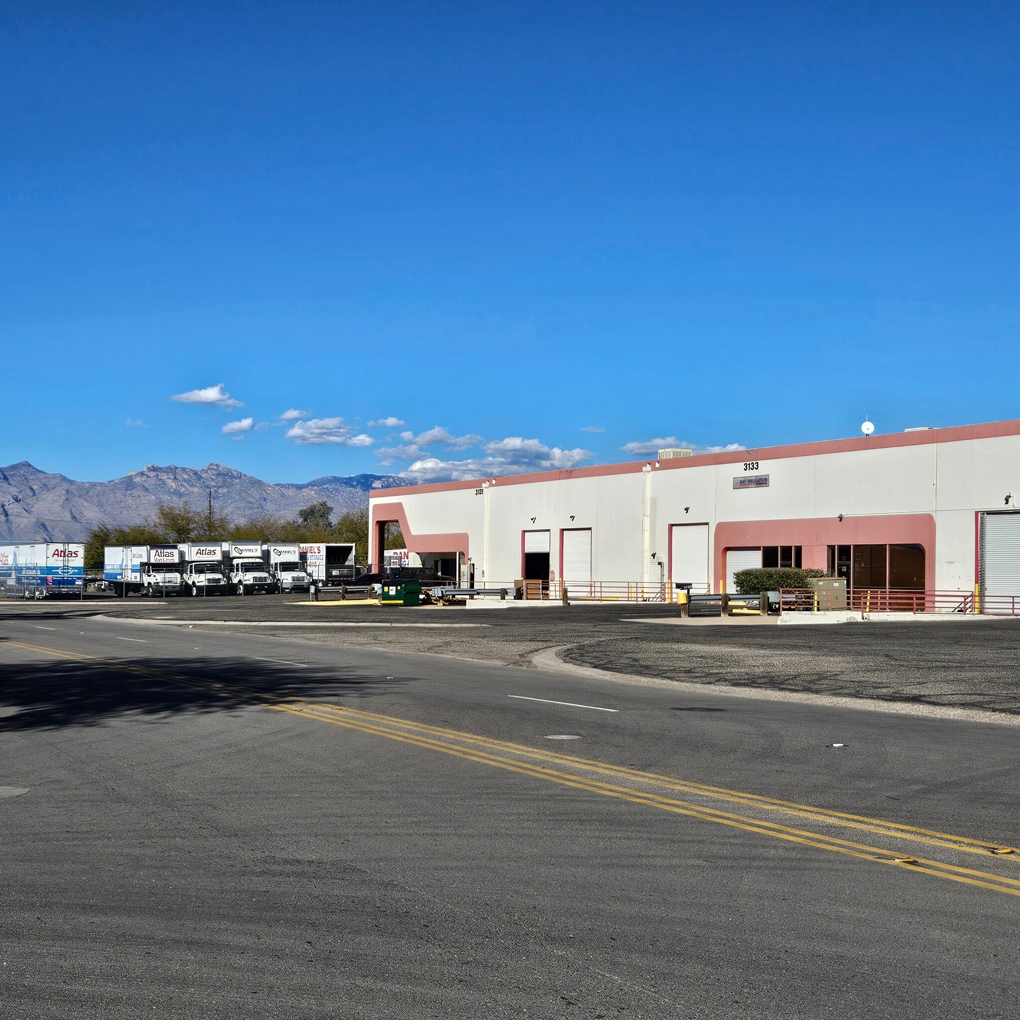3131-3139 S Dodge Blvd, Tucson, AZ à louer Photo du bâtiment- Image 1 de 8