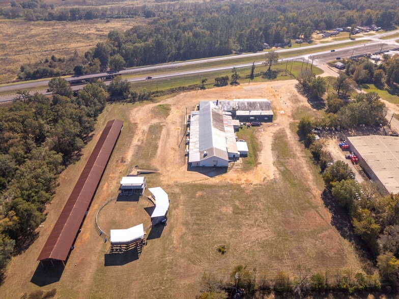 13087 Hwy 271 N, Tyler, TX for lease - Building Photo - Image 3 of 68