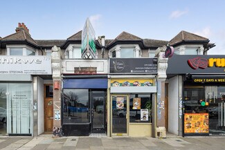 Plus de détails pour 731 High Rd, Ilford - Commerce de détail à louer