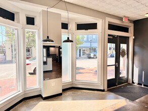 245 E Broadway Ave, Hopewell, VA for lease Interior Photo- Image 2 of 8