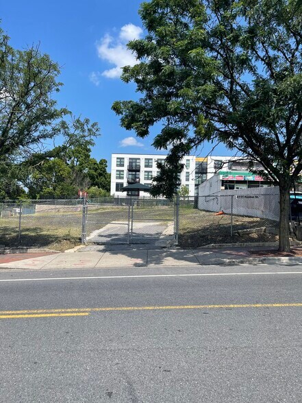 8111 Fenton St, Silver Spring, MD à louer - Autre - Image 3 de 4