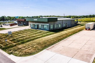 Plus de détails pour 1114 Valley Ridge Dr, Grain Valley, MO - Industriel à louer