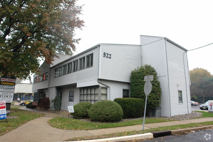 522 Route 18, East Brunswick, NJ for lease - Building Photo - Image 2 of 29