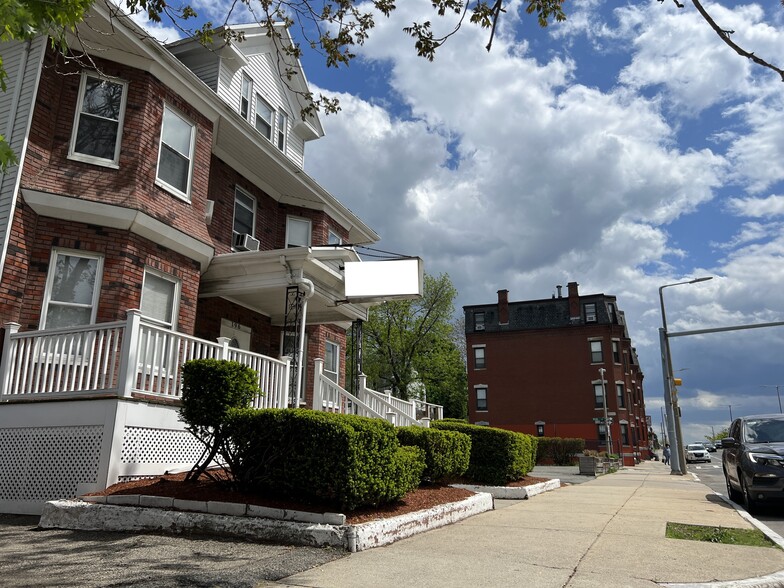 196 Warren St, Roxbury, MA for sale - Primary Photo - Image 3 of 15