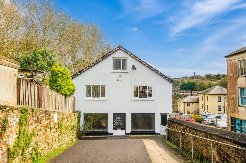85 Fore St, Bodmin for sale Building Photo- Image 1 of 18