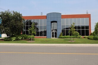 2655 Rue Michelin, Laval, QC for lease Interior Photo- Image 1 of 5