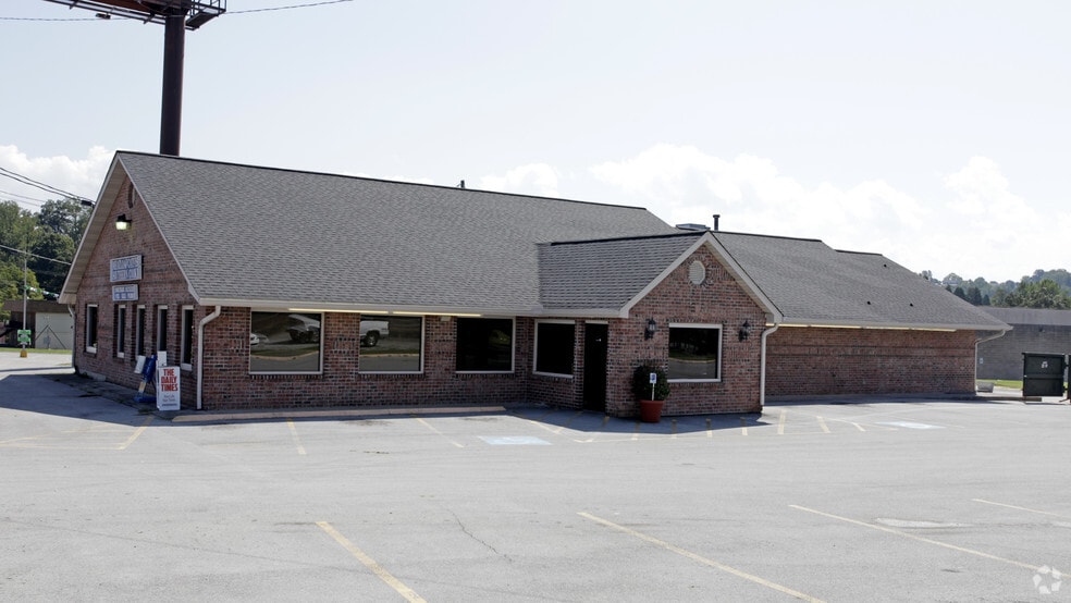 10321 Chapman Hwy, Seymour, TN for lease - Primary Photo - Image 2 of 13