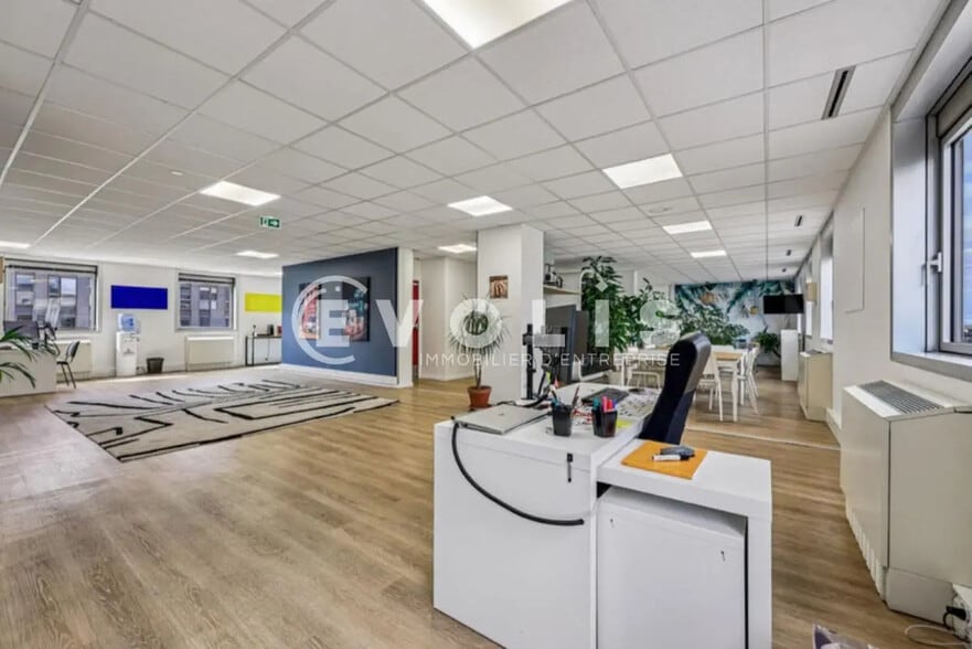 Bureau dans Noisy-le-Grand à louer - Photo intérieure - Image 2 de 13