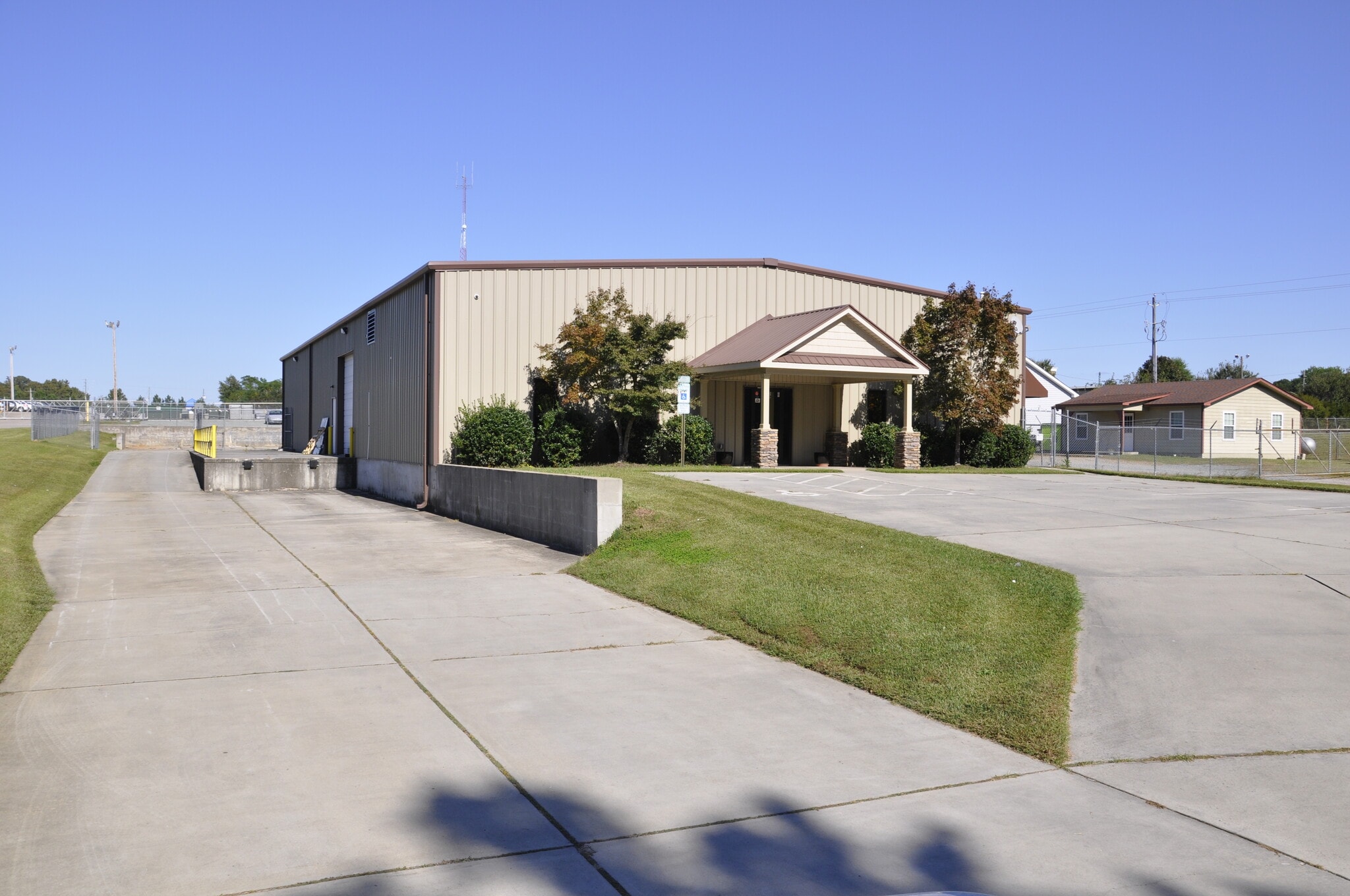3105 Hal Siler Dr, Sanford, NC for lease Building Photo- Image 1 of 13