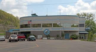 Plus de détails pour 2805 Kanawha Blvd E, Charleston, WV - Bureau/Commerce de détail à louer