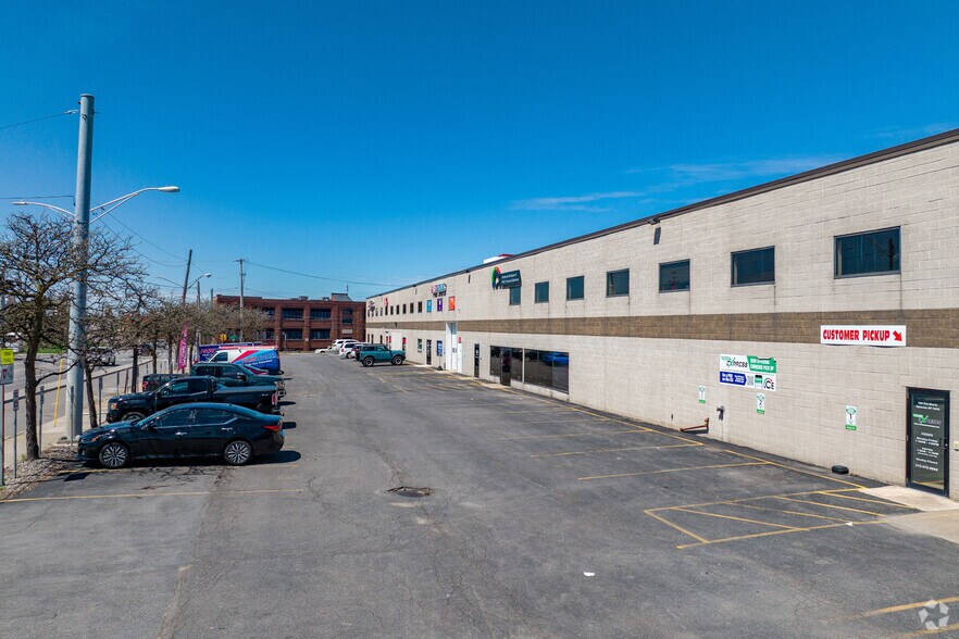 1401 Erie Blvd, Syracuse, NY à vendre - Photo du bâtiment - Image 3 de 29