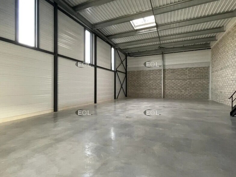 Flex dans Éragny à louer - Photo intérieure - Image 2 de 11