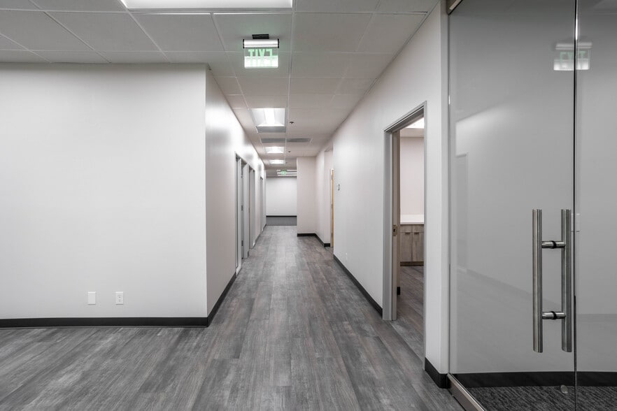 2037-2077 S Vineyard Ave, Ontario, CA for lease - Matterport 3D Scan - Image 3 of 33