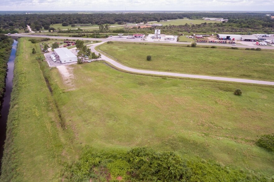 950 New Harvest Rd, Immokalee, FL for sale - Building Photo - Image 3 of 3