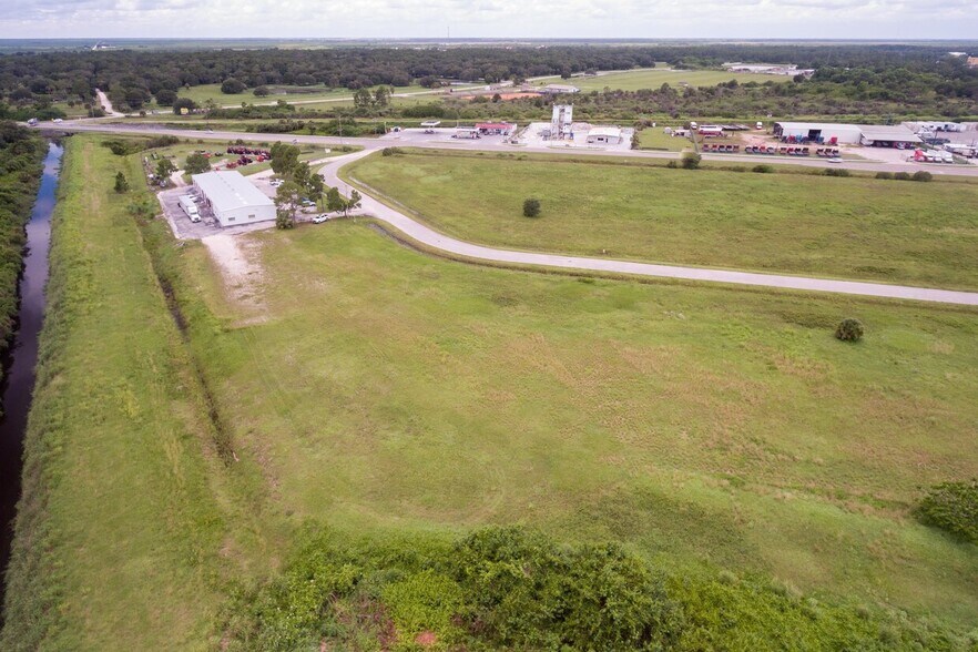 950 New Harvest Rd, Immokalee, FL à vendre - Photo du bâtiment - Image 3 de 3
