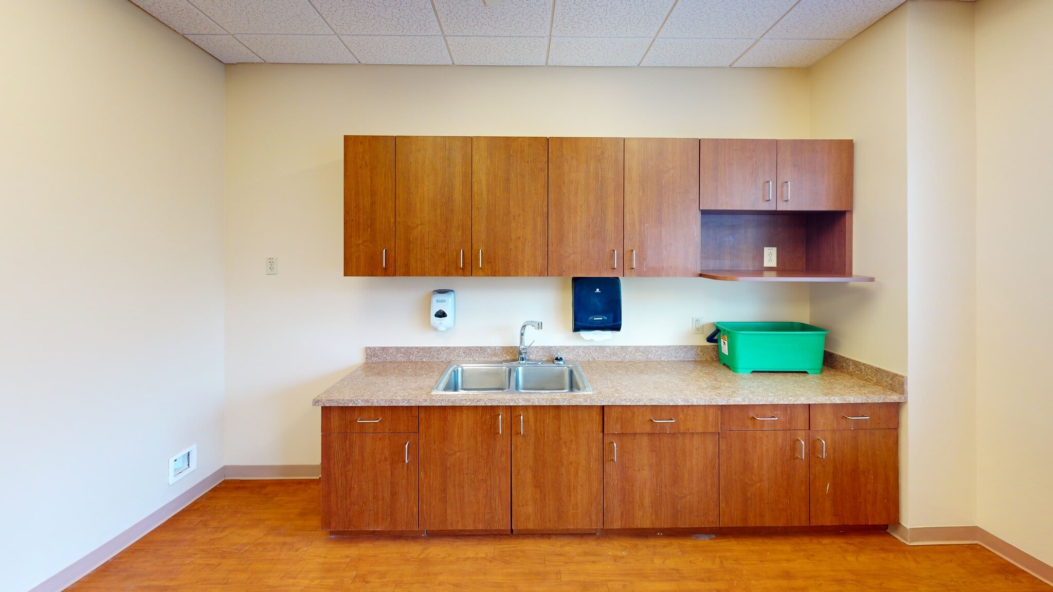 6300 Hospital Pky, Johns Creek, GA à louer Photo intérieure- Image 1 de 5