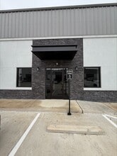 3810 N Mason Rd, Katy, TX for lease Interior Photo- Image 1 of 4
