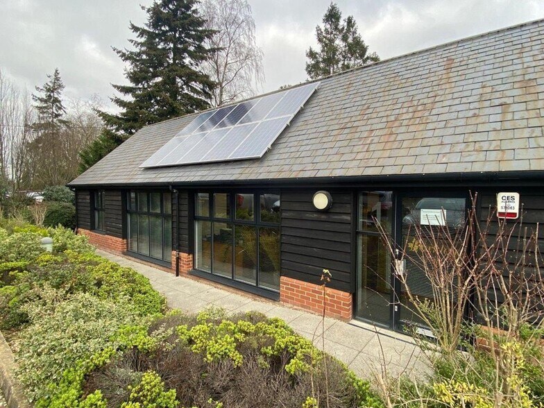 Old Ipswich Rd, Ardleigh à vendre - Photo du bâtiment - Image 3 de 11