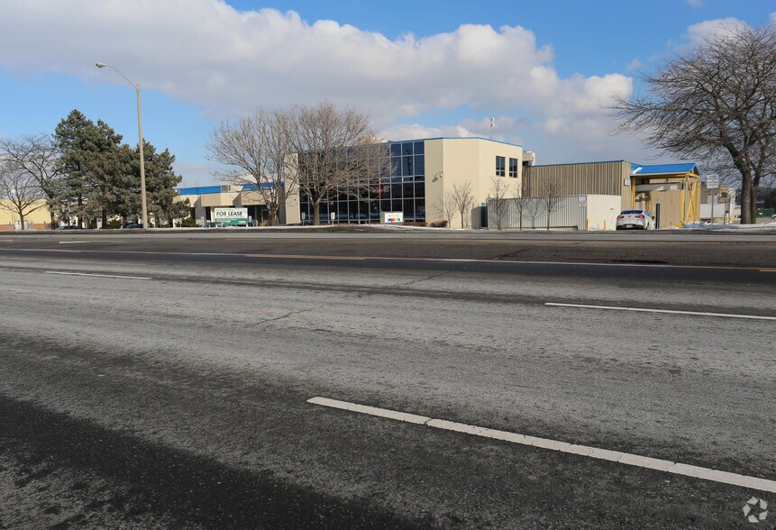 2255 Markham Rd, Toronto, ON for sale - Primary Photo - Image 1 of 1