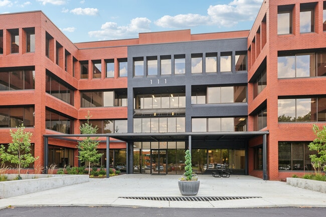 More details for 111 Westwood Pl, Brentwood, TN - Office for Lease