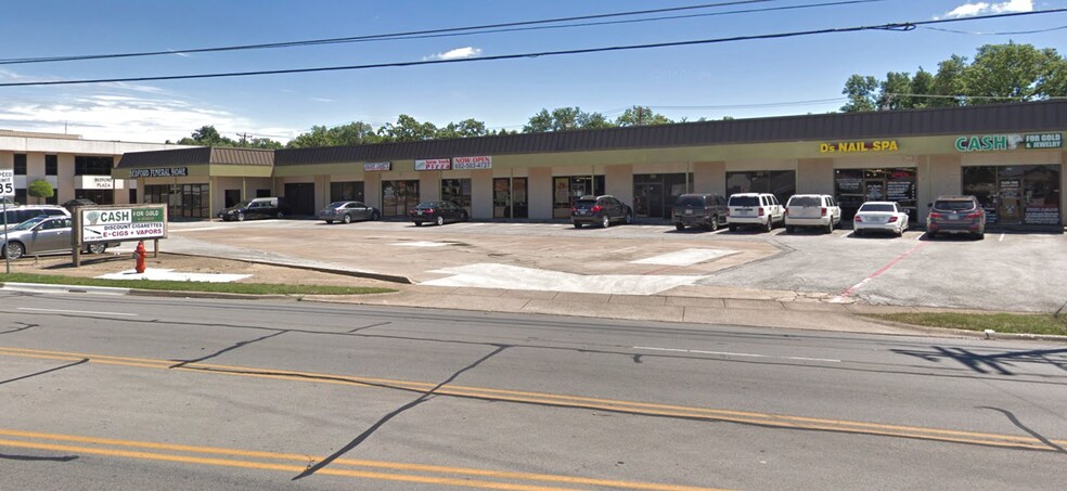 510-524 Bedford Rd, Bedford, TX à louer - Photo du bâtiment - Image 3 de 5
