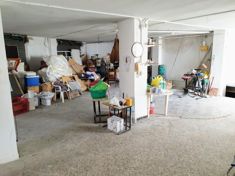 Retail in Elda, Alicante for sale - Interior Photo - Image 2 of 24