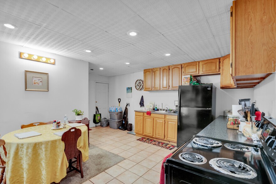 424 E Broad St, Tamaqua, PA for sale - Building Photo - Image 3 of 18