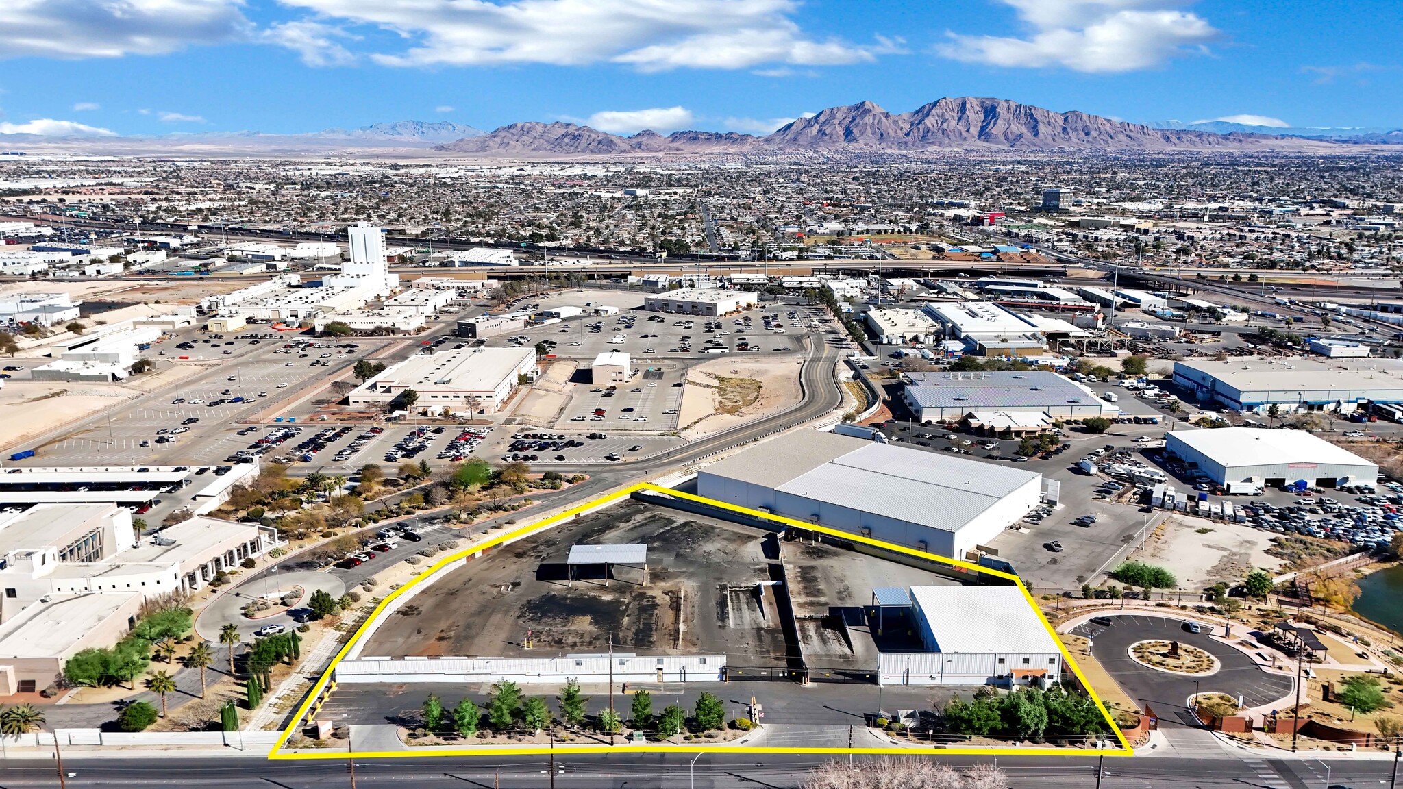 2580 N Commerce St, North Las Vegas, NV for lease Primary Photo- Image 1 of 9