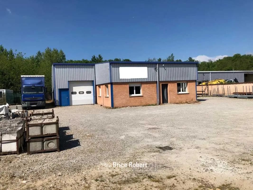 Office in Grenay for lease Building Photo- Image 1 of 7