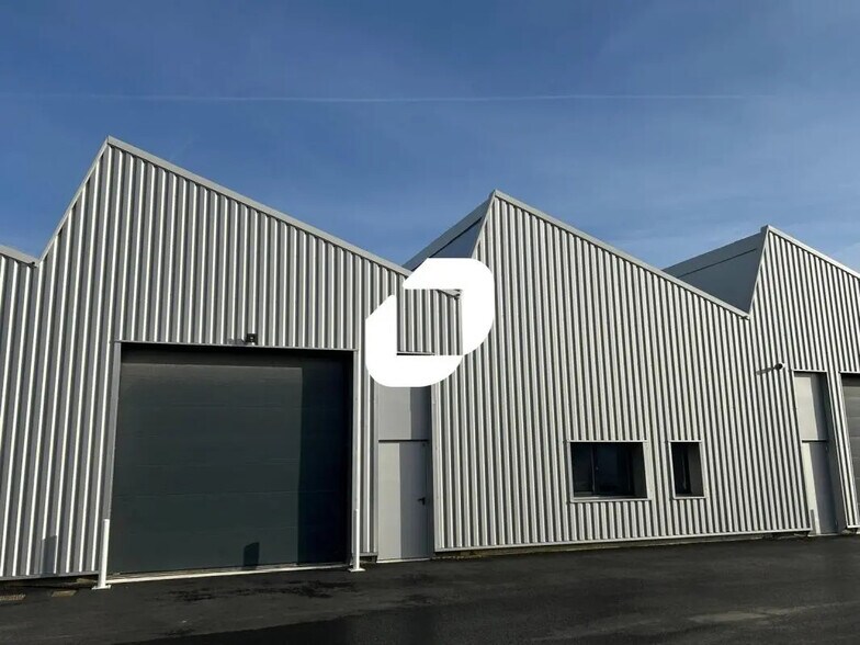 Flex dans Carquefou à louer - Photo du bâtiment - Image 2 de 12